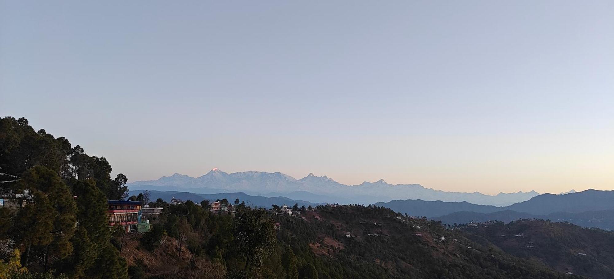 Отель Rudra Retreat Hawalbagh Экстерьер фото